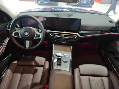 BMW 3 Series 2023, 55000 км, за 26927.08 USD - фото 9