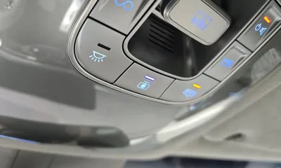 Genesis GV60 2023, 3989 км, за 39713.8 USD - фото 31