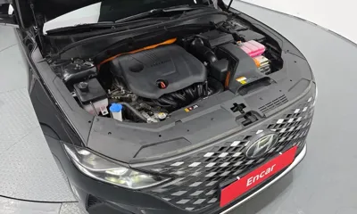 Hyundai Grandeur 2023, 90429 км, за 15547.76 USD - фото 6