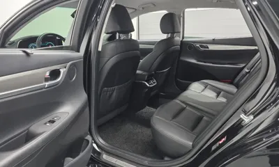 Hyundai Grandeur 2023, 90429 км, за 15547.76 USD - фото 26