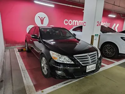 Hyundai Genesis 2010, 204500 км, за 4225.44 USD
