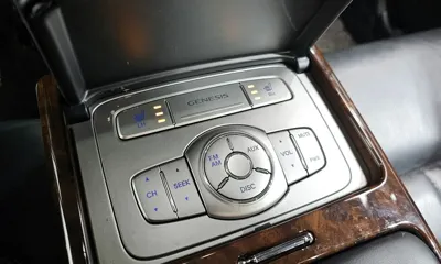 Hyundai Genesis 2009, 146328 км, за 1983.08 USD - фото 18