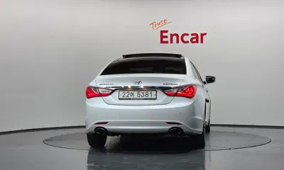 Hyundai Sonata 2012, 167896 км, за 2290.93 USD