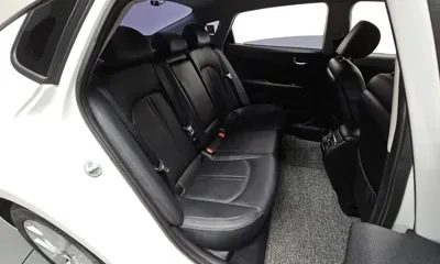 Kia K5 2017, 94442 км, за 5448.34 USD - фото 11