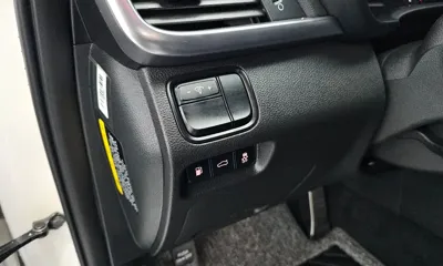 Kia K5 2017, 94442 км, за 5448.34 USD - фото 18