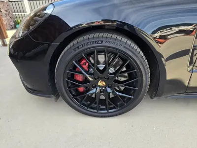 Porsche Panamera 2018, 170000 км, за 38251.4 USD