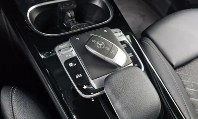 Mercedes-Benz A-Class 2020, 105286 км, за 11891.86 USD - фото 9