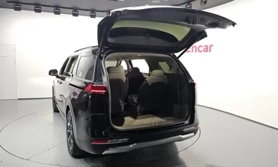 Kia Canival 2023, 69550 км, за 19478.84 USD - фото 20