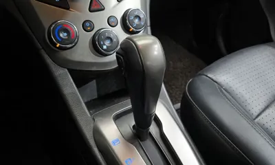 ChevroletGMDaewoo Aveo 2015, 96252 км, за 2313.59 USD - фото 9