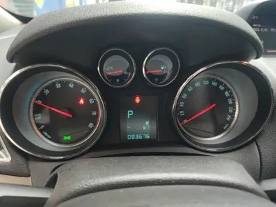Buick Encore 2015, 83699 км, за 3266.56 USD - фото 12