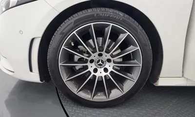 Mercedes-Benz A-Class 2021, 33463 км, за 15621.53 USD