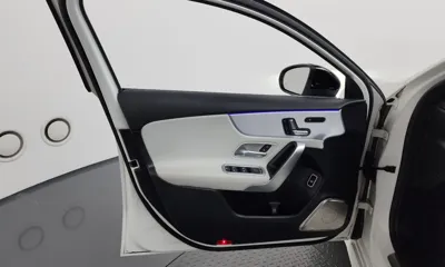 Mercedes-Benz A-Class 2021, 33463 км, за 15621.53 USD - фото 24