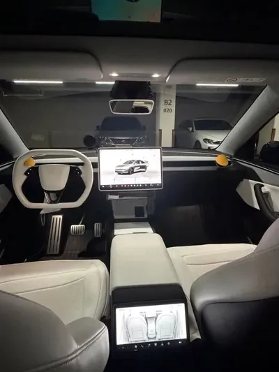 Tesla Model Y 2025, 8900 км, за 44236.31 USD - фото 6