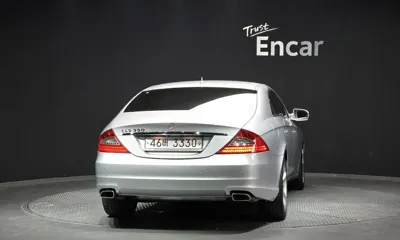 Mercedes-Benz CLS-Class 2009, 115048 км, за 5500.56 USD - фото 4