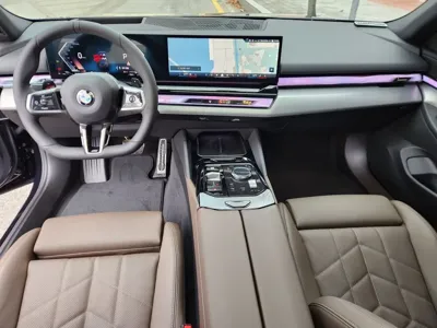 BMW 5-Series 2026, 2900 км, за 22622.37 USD - фото 7