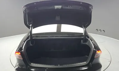 Hyundai Grandeur 2022, 74649 км, за 13355.06 USD - фото 20