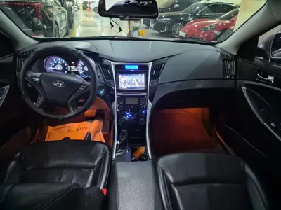 Hyundai Sonata 2012, 75693 км, за 2428.78 USD - фото 9