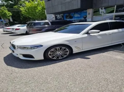 BMW 5-Series 2020, 38686 км, за 24478.14 USD