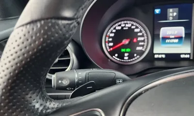 Mercedes-Benz GLC-Class 2019, 111788 км, за 16738.87 USD - фото 30