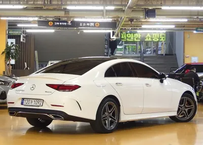 Mercedes-Benz CLS-Class 2023, 31000 км, за 38321.77 USD