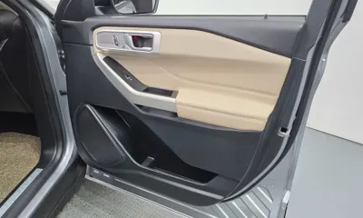 Ford Explorer 2021, 112998 км, за 15091.24 USD - фото 24