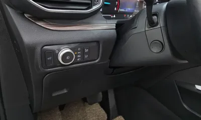 Ford Explorer 2021, 112998 км, за 15091.24 USD - фото 27