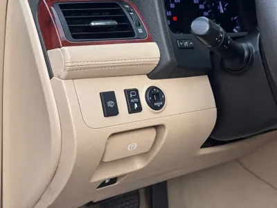 Toyota Crown 2014, 90000 км, за 16009.11 USD - фото 9