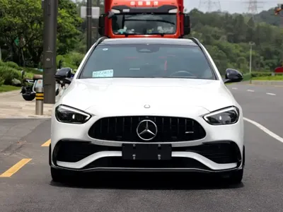 Mercedes-Benz C-Class AMG 2025, 5000 км, за 69057.68 USD