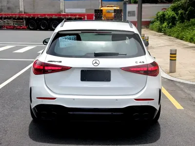 Mercedes-Benz C-Class AMG 2025, 5000 км, за 69057.68 USD - фото 6