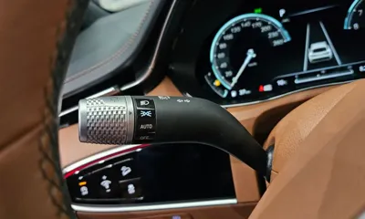 Genesis GV70 2023, 67091 км, за 25600.63 USD - фото 29