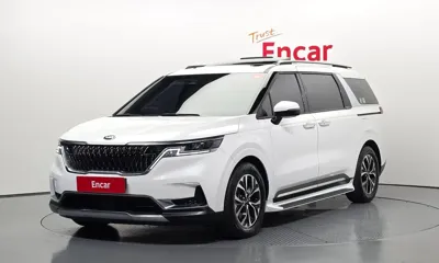 Kia Canival · 2021 год