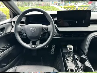 Toyota Camry 2024, 31000 км, за 20009.12 USD