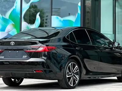 Toyota Camry 2024, 31000 км, за 20009.12 USD - фото 9