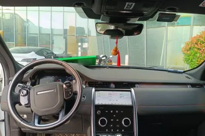 Land Rover Discovery Sport 2020, 61800 км, за 17671 USD - фото 18