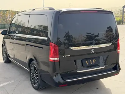 Mercedes-Benz V-Class 2020, 140000 км, за 24052.14 USD - фото 22