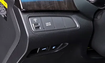 Hyundai Grandeur 2014, 92132 км, за 4328.69 USD - фото 17