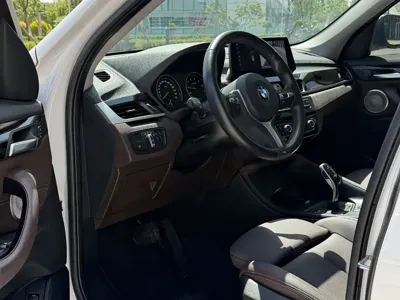 BMW X1 2022, 28000 км, за 18951.96 USD