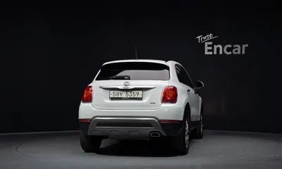 Fiat 500X 2016, 58281 км, за 5919.12 USD