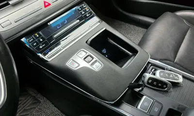 Hyundai Grandeur 2020, 178252 км, за 10246.97 USD - фото 9