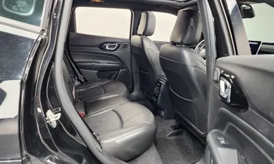 Jeep Compass 2022, 29367 км, за 15850.68 USD - фото 12