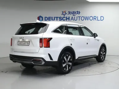 Kia Sorento 2023, 89627 км, за 16738.87 USD