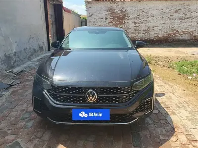 Volkswagen Passat 2025, 20600 км, за 19367.9 USD