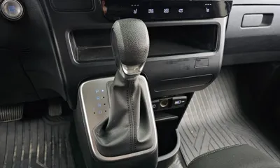 Hyundai Staria 2023, 38007 км, за 15426.02 USD - фото 9