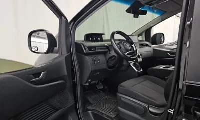 Hyundai Staria 2023, 38007 км, за 15426.02 USD - фото 10