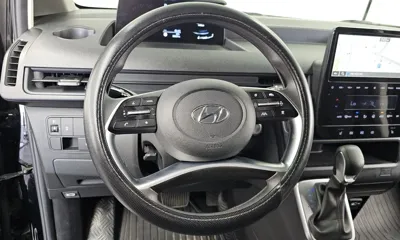 Hyundai Staria 2023, 38007 км, за 15426.02 USD - фото 13