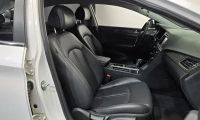 Hyundai Sonata 2015, 87995 км, за 6695.55 USD - фото 27