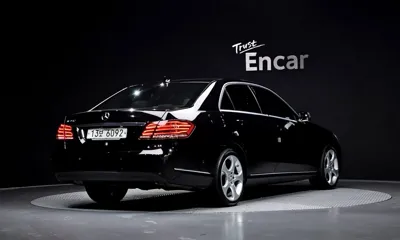 Mercedes-Benz E-Class 2014, 57080 км, за 8861.76 USD