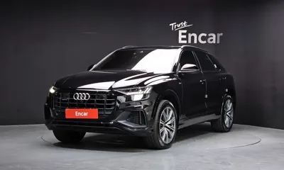 Audi Q8 · 2021 год