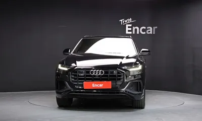 Audi Q8 2021, 175668 км, за 29592.79 USD