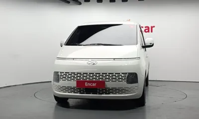 Hyundai Staria 2023, 54335 км, за 15885.52 USD